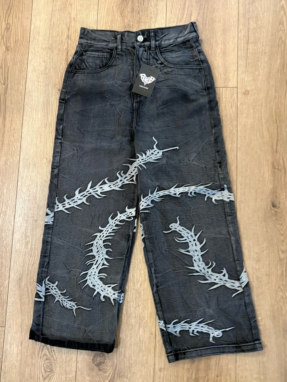 PHOLOH  Black Men's Jeans with Light Gray Tribal Stitch Design
